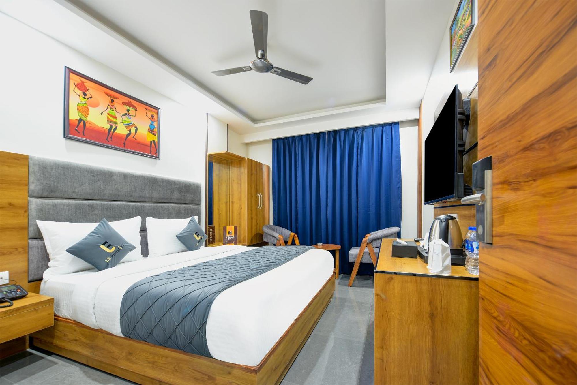 Airport Le Premier, 4* New Delhi